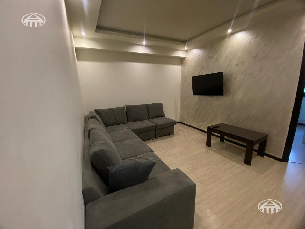 Apartment · 2 rooms · 41.3 m² · Kentron