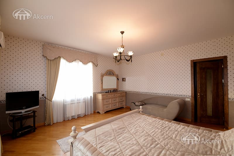 Особняк · 5 комн. · 270 м² · Канакер-Зейтун