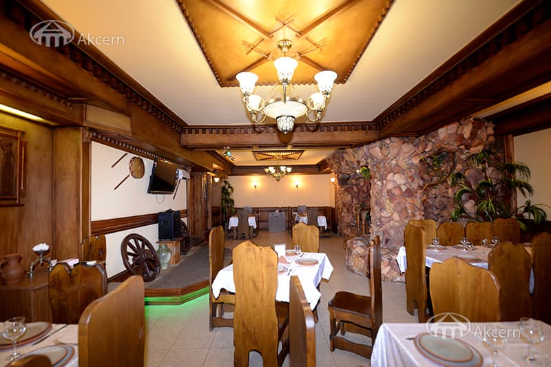 Ռեստորան · 500 մ² · Արաբկիր