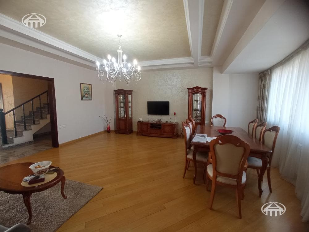 Բնակարան · 5 սեն. · 285 մ² · Քանաքեռ-Զեյթուն