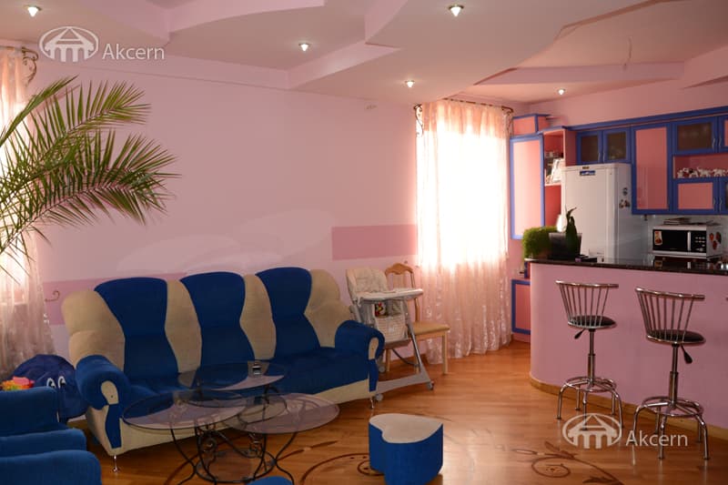 Квартира · 3 комн. · 69 м² · Канакер-Зейтун