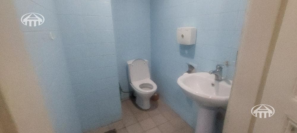 Բնակարան · 4 սեն. · 97 մ² · Կենտրոն