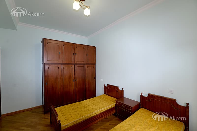 Apartment · 3 rooms · 105 m² · Kanaker-Zeytun