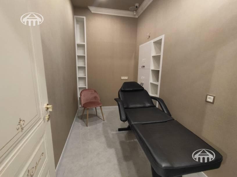 Salon · 65 m² · Kentron