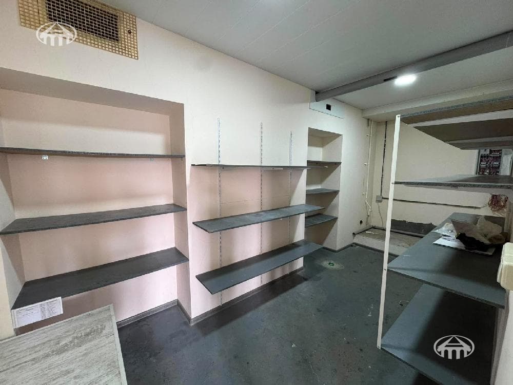 Կոմերցիոն գույք · 400 մ² · Վաղարշապատ — Լուսանկար 15 / 16