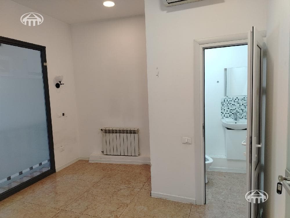 Отель · 9 комн. · 1 567 м² · Кентрон