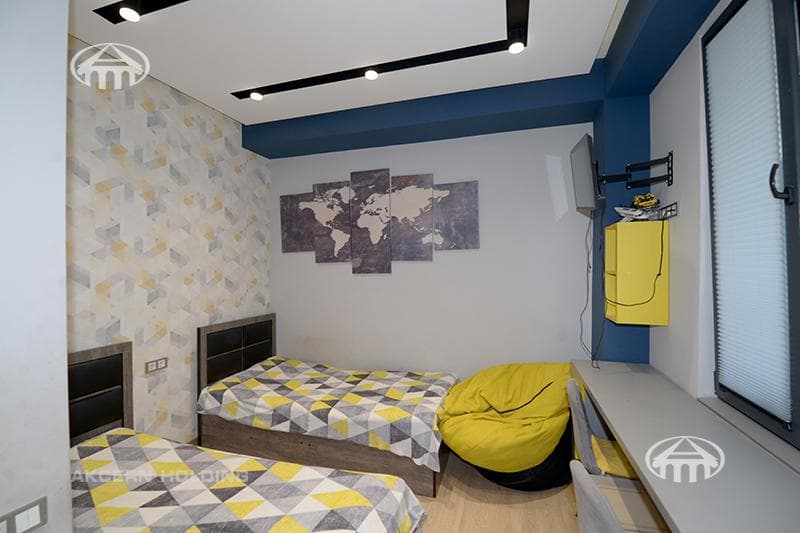 Квартира · 4 комн. · 97 м² · Арабкир