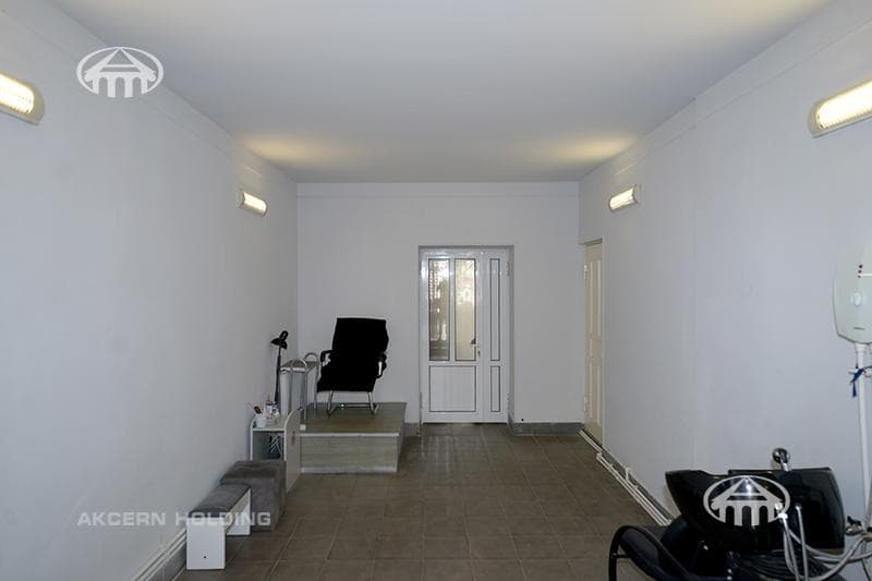 Дом · 7 комн. · 540 м² · Арабкир