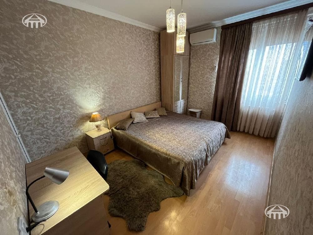 Особняк · 7 комн. · 216 м² · Арабкир