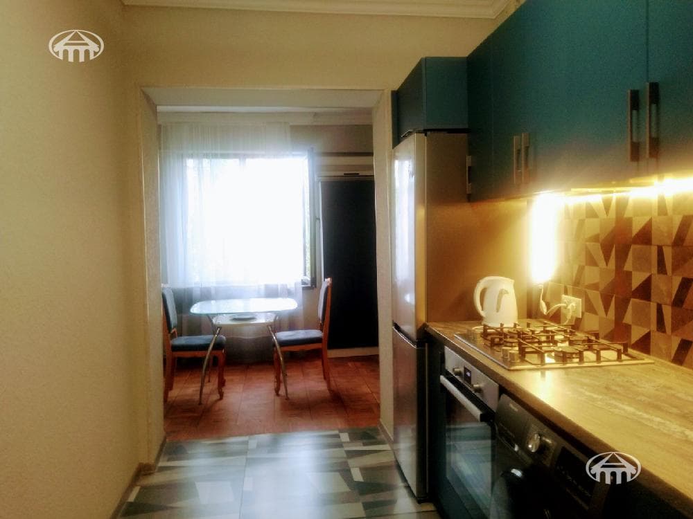 Квартира · 3 комн. · 85 м² · Кентрон