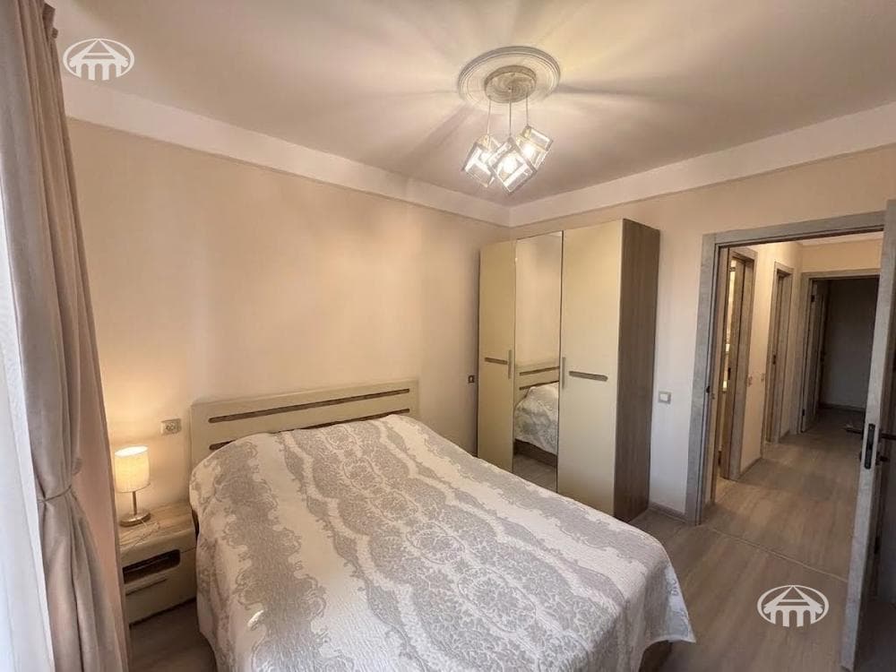 Apartment · 2 rooms · 64 m² · Arabkir — photo 9 / 12