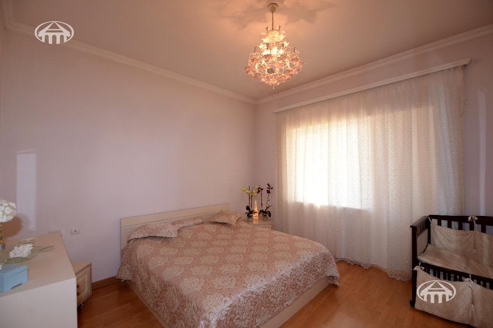 Mansion · 9 rooms · 934 m² · Nork-Marash