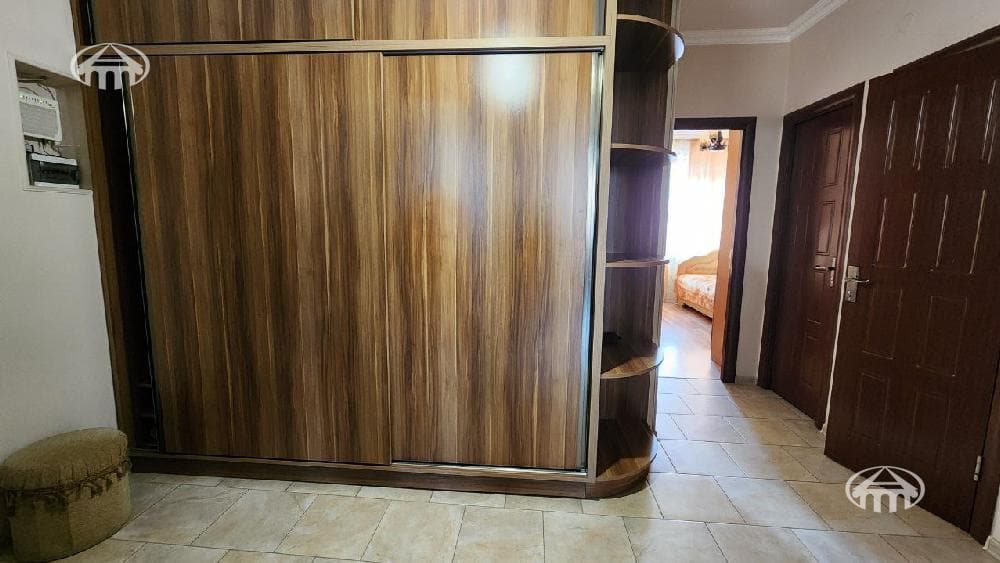 Apartment · 3 rooms · 76 m² · Arabkir