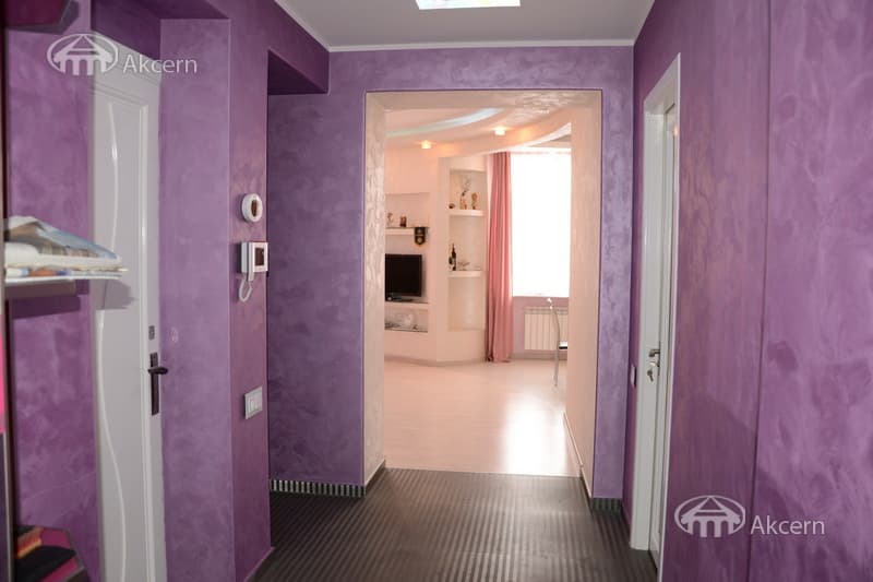 Apartment · 3 rooms · 96 m² · Kentron
