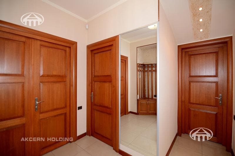 Apartment · 4 rooms · 123 m² · Kentron
