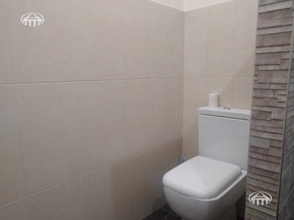 Квартира · 3 комн. · 97 м² · Кентрон
