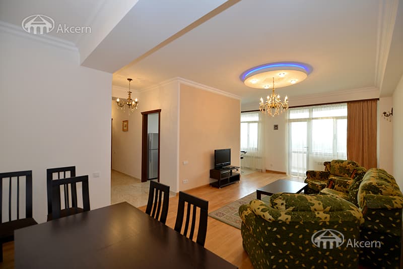 Apartment · 3 rooms · 113 m² · Kentron