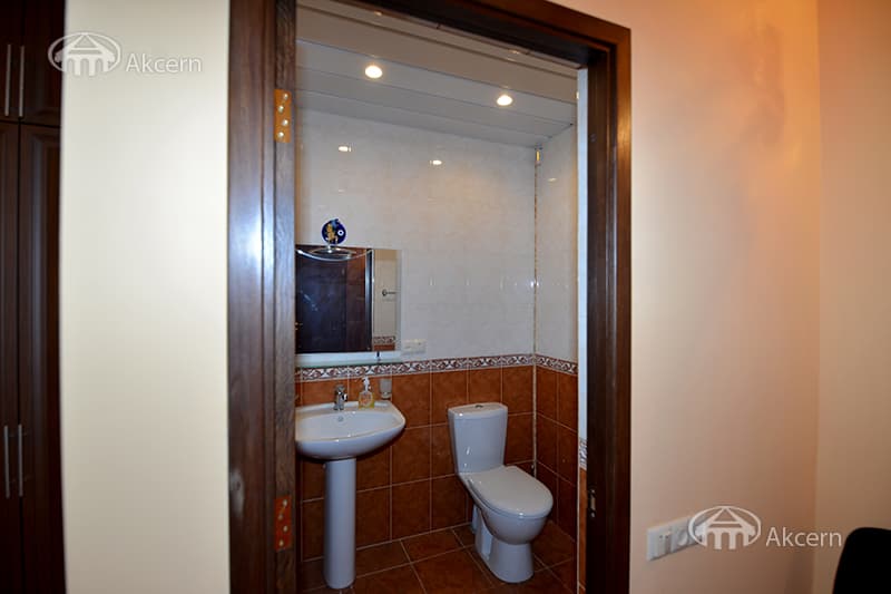 Квартира · 3 комн. · 91 м² · Кентрон