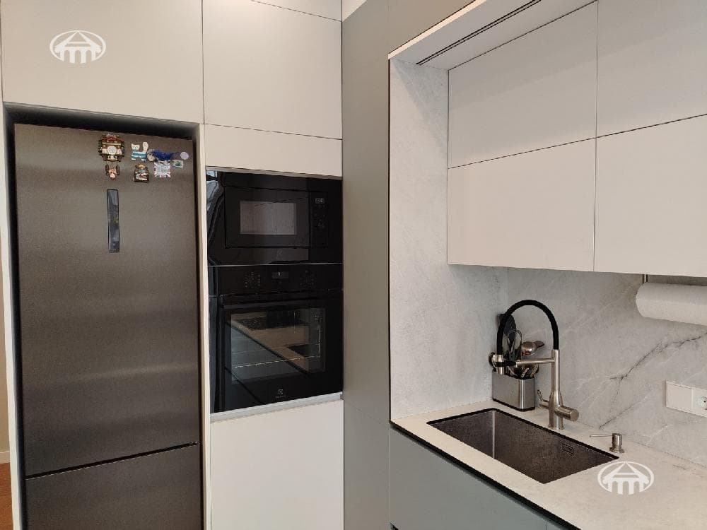Квартира · 2 комн. · 60 м² · Кентрон