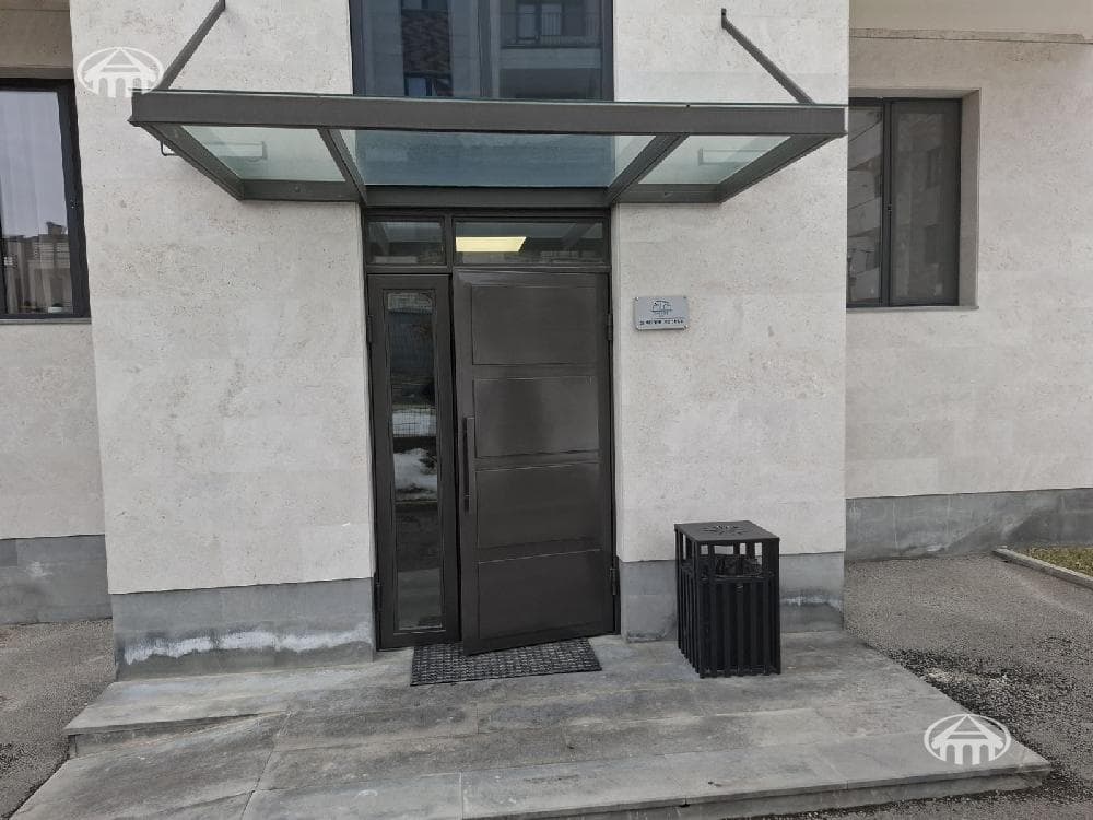 Apartment · 2 rooms · 43 m² · Djrvej