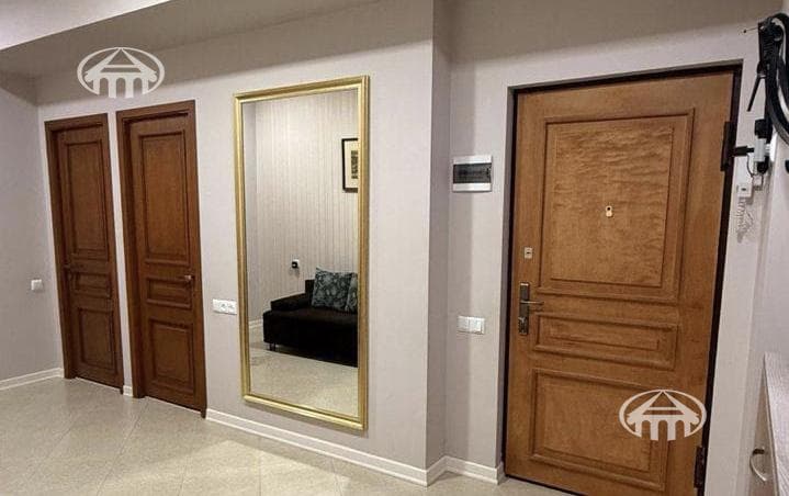 Квартира · 4 комн. · 117 м² · г.Абовян