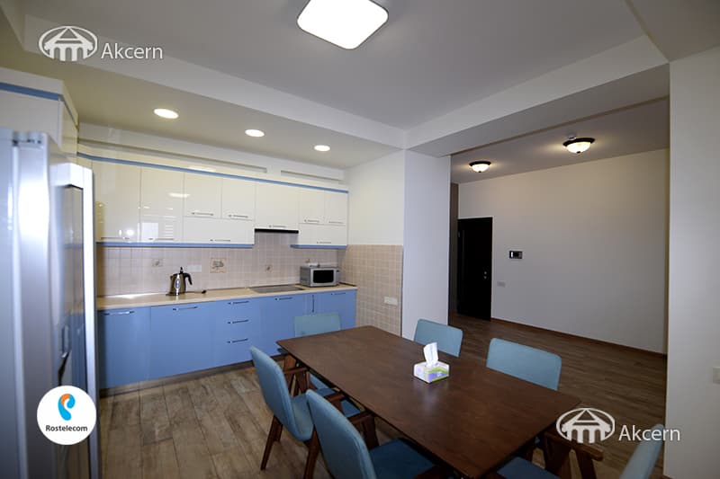 Բնակարան · 3 սեն. · 110 մ² · Կենտրոն