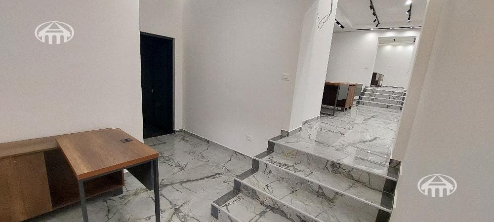 Office · 180 m² · Kanaker-Zeytun