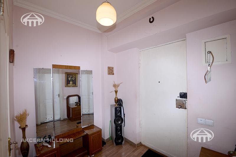 Квартира · 2 комн. · 61 м² · Кентрон