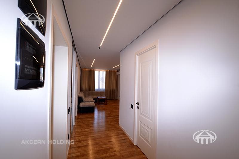 Apartment · 2 rooms · 60 m² · Kentron