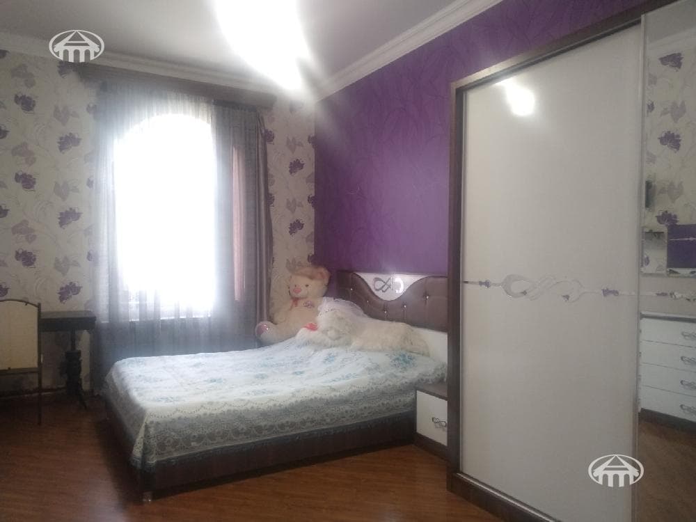 Առանձնատուն · 5 սեն. · 222 մ² · Արաբկիր