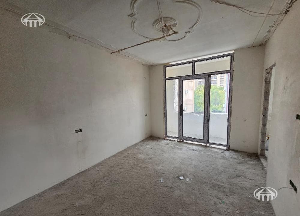 Apartment · 2 rooms · 42 m² · Kentron — photo 2 / 11