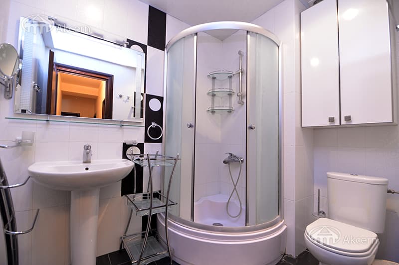 Квартира · 4 комн. · 124 м² · Кентрон