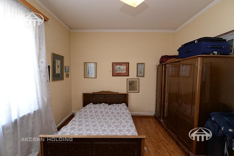 Mansion · 5 rooms · 209 m² · Kentron