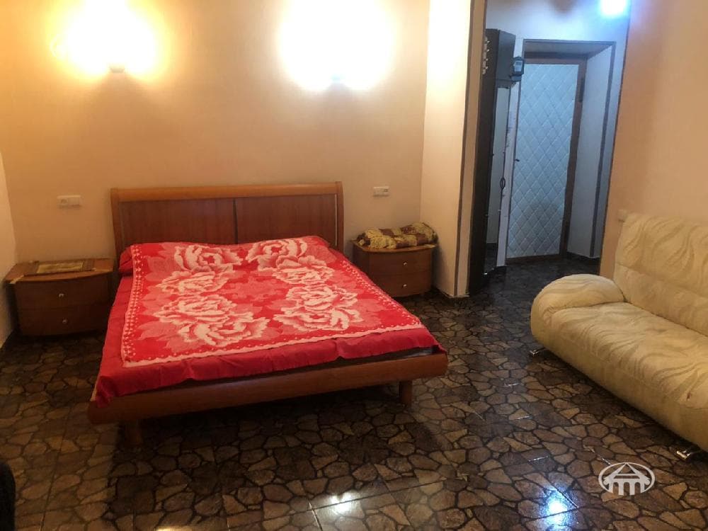 Apartment · 1 rooms · 31 m² · Kentron
