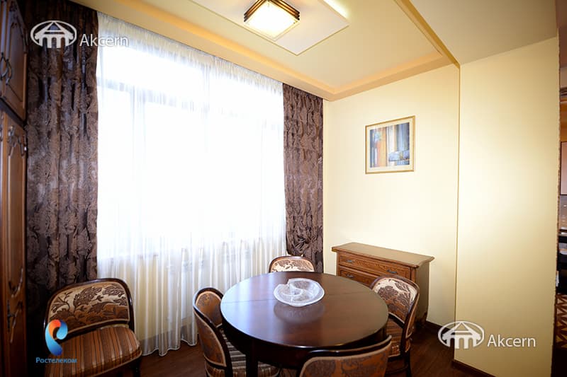 Квартира · 2 комн. · 66 м² · Кентрон