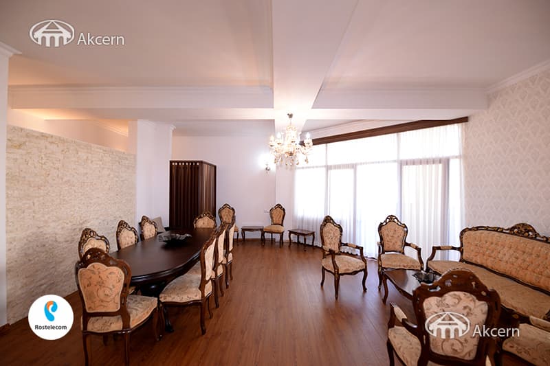 Квартира · 3 комн. · 143 м² · Давташен