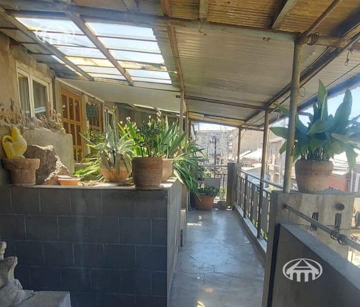 House · 4 rooms · 367 m² · Erebuni