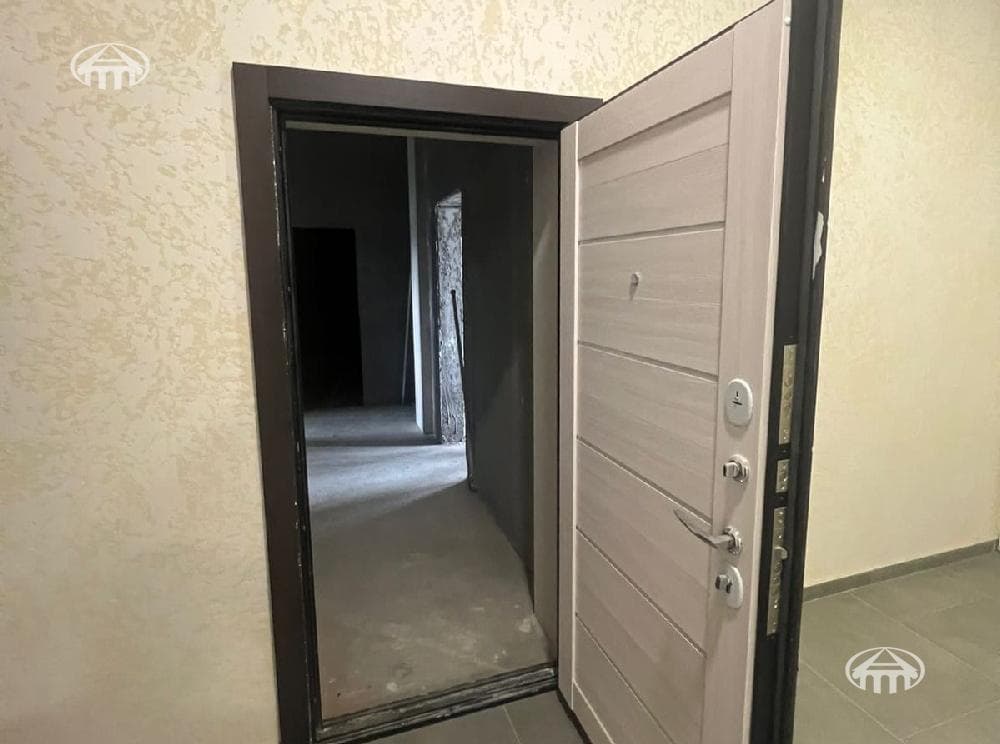 Квартира · 4 комн. · 142 м² · Кентрон