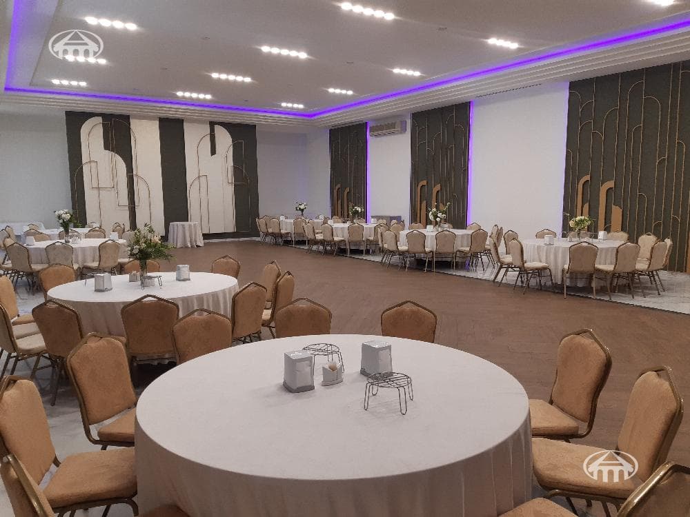 Restaurant · 590 m² · Djrvej