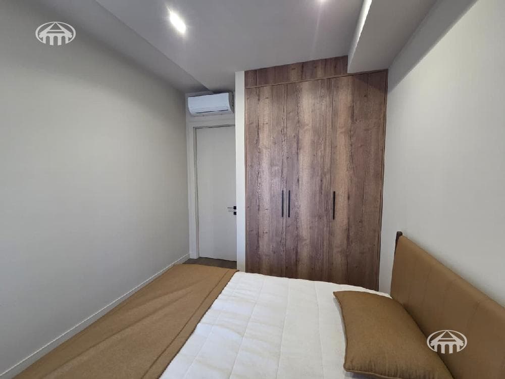 Квартира · 4 комн. · 131 м² · Арабкир