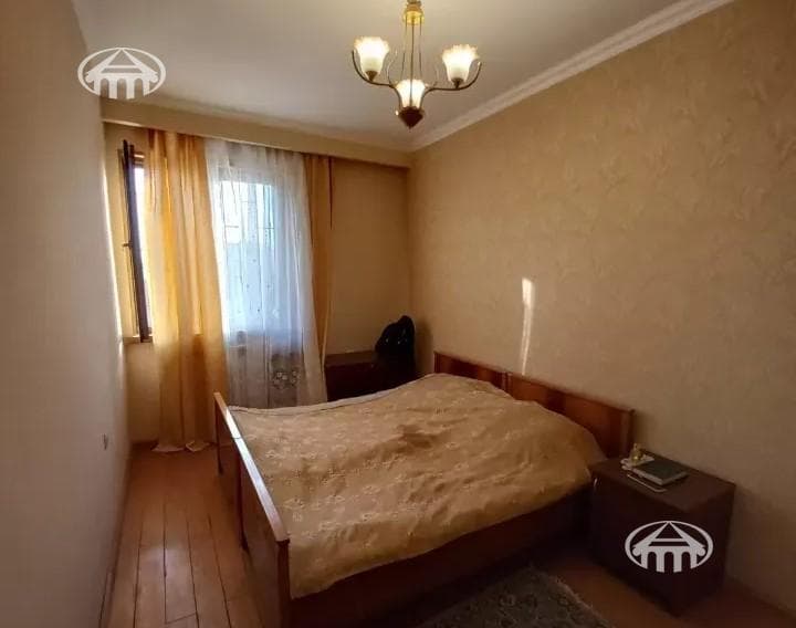 Квартира · 4 комн. · 122 м² · Арабкир