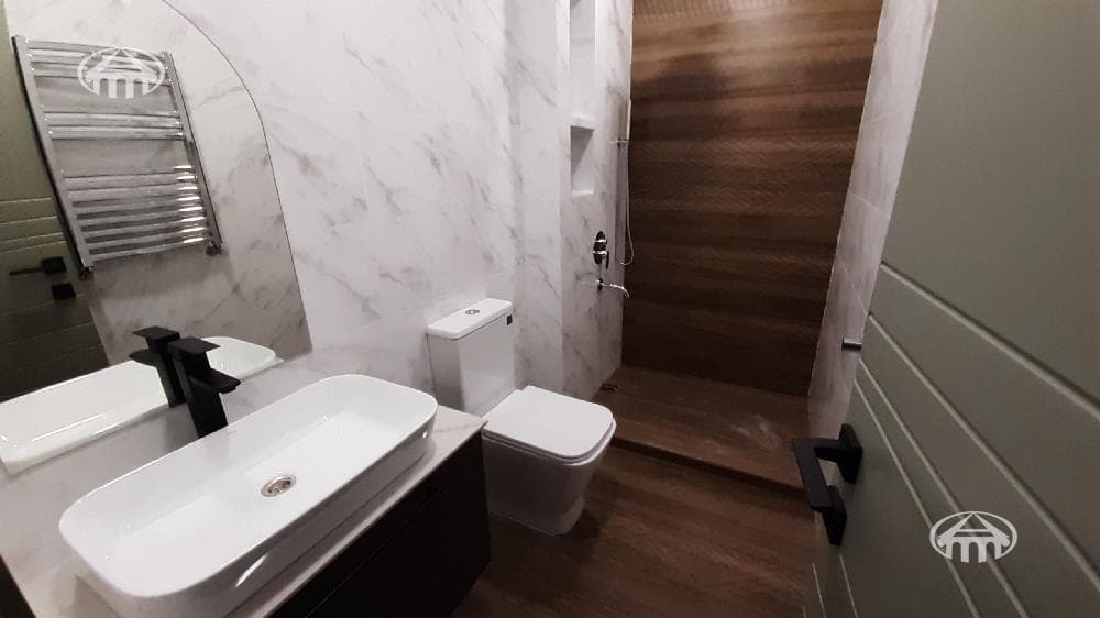 Квартира · 2 комн. · 33 м² · Кентрон