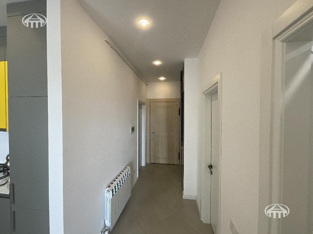 Квартира · 3 комн. · 70 м² · Арабкир