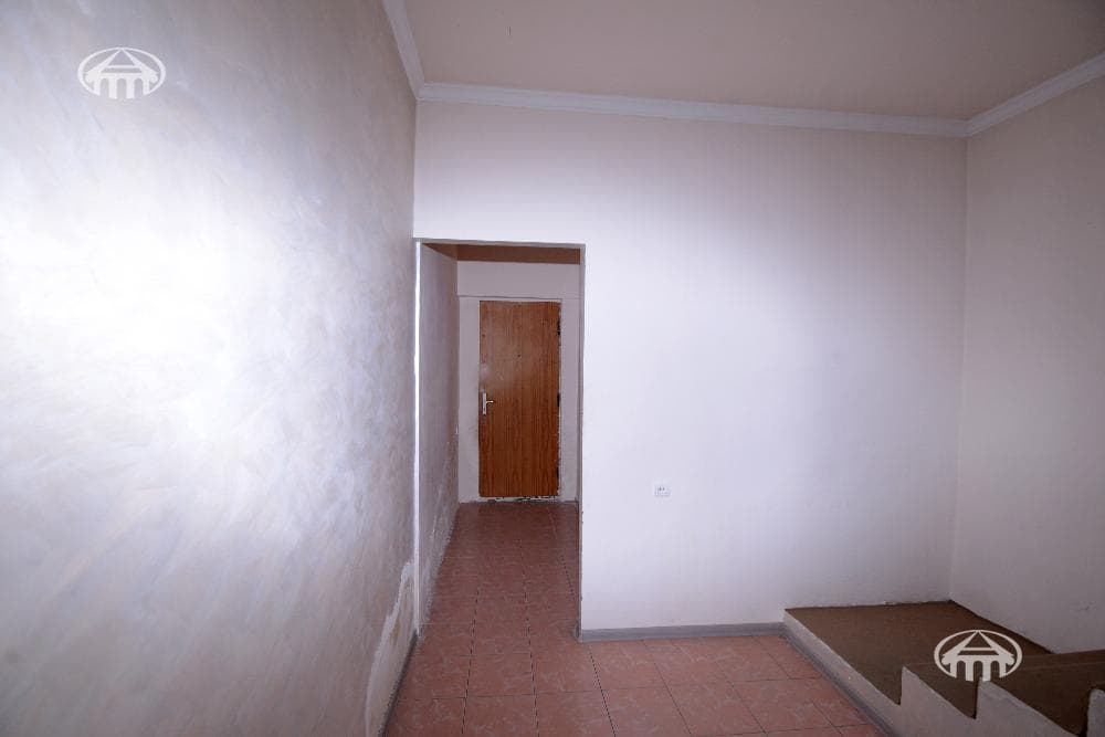 Особняк · 5 комн. · 242 м² · Давташен