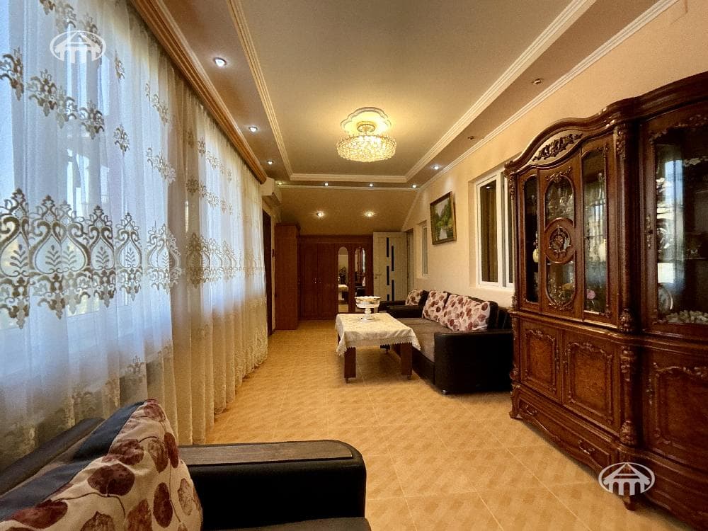Առանձնատուն · 6 սեն. · 232 մ² · Նորք-Մարաշ