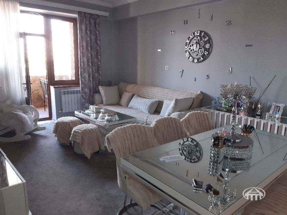 Apartment · 83 m² · Davtashen