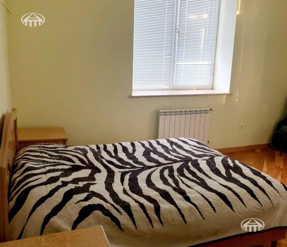 Mansion · 617 m² · Charentcavan