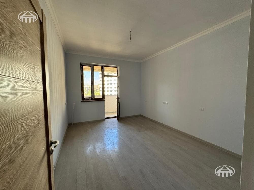 Квартира · 3 комн. · 100 м² · Аджапняк