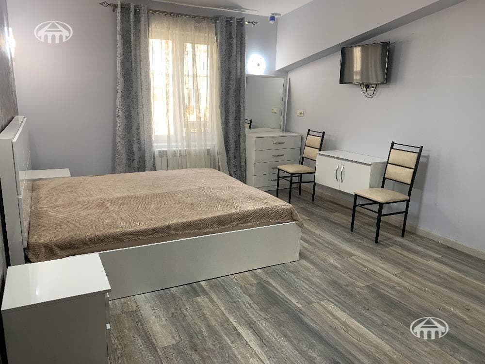 Квартира · 3 комн. · 120 м² · Арабкир