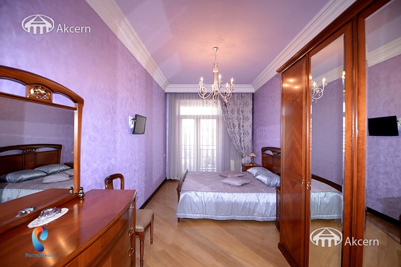 Квартира · 3 комн. · 134 м² · Кентрон